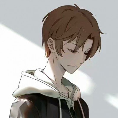 男子为爱犬手工打造专属面具